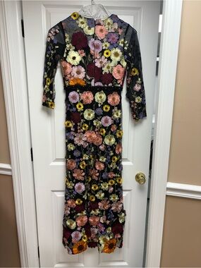 Mac Duggal Black Floral Embroidered Mesh Long Sleeve Midi Dress Size 4